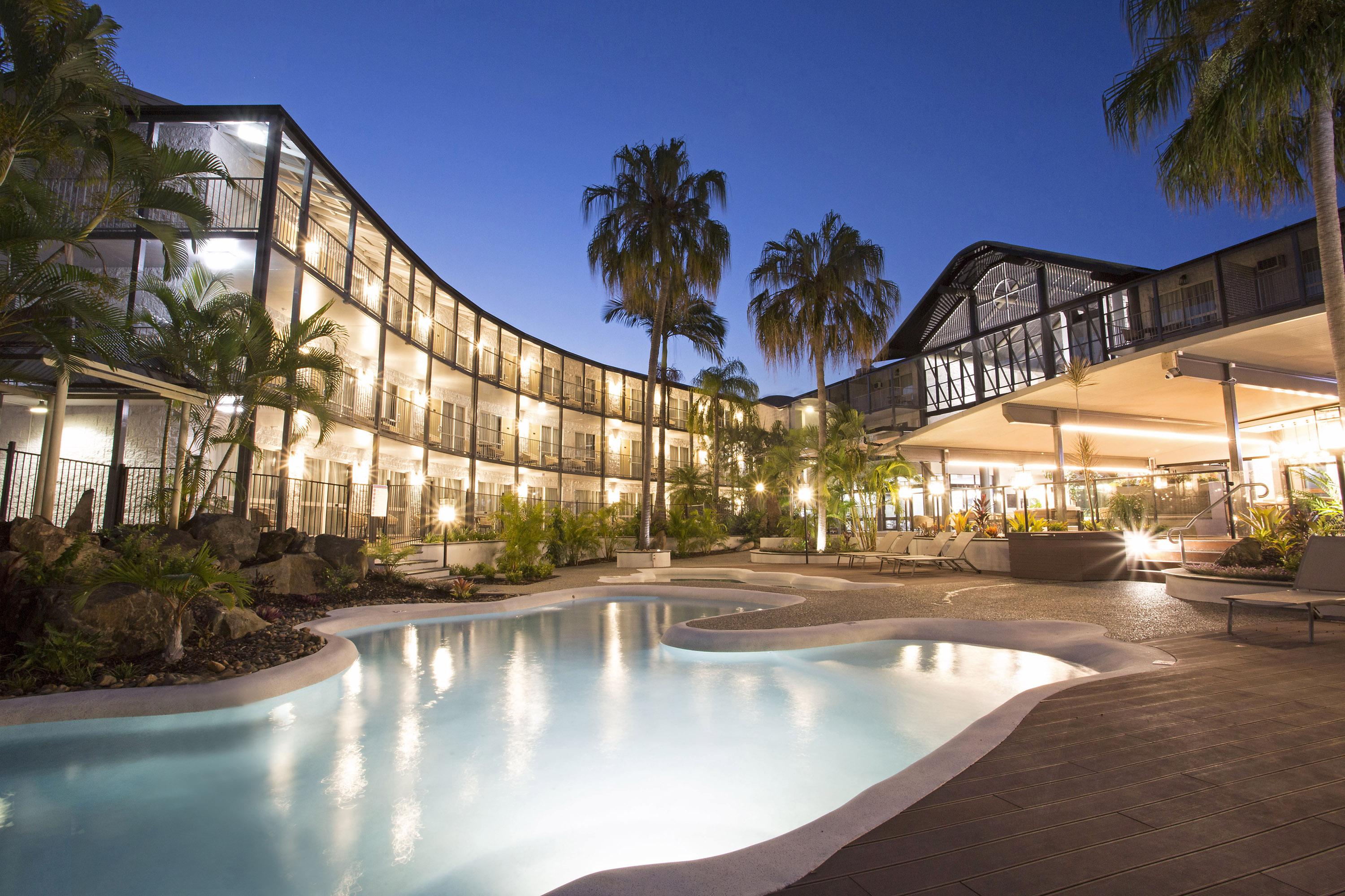 Mantra Club Croc Hotel Airlie Beach Ngoại thất bức ảnh